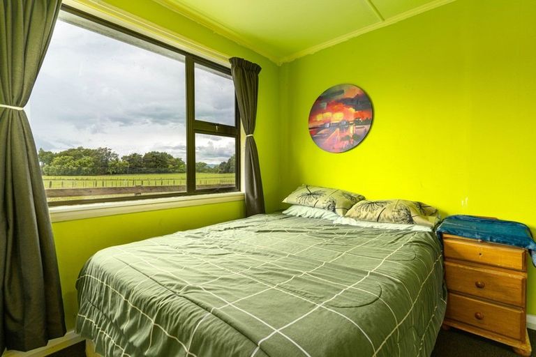 Photo of property in 521 Awahuri Feilding Road, Awahuri, Palmerston North, 4479