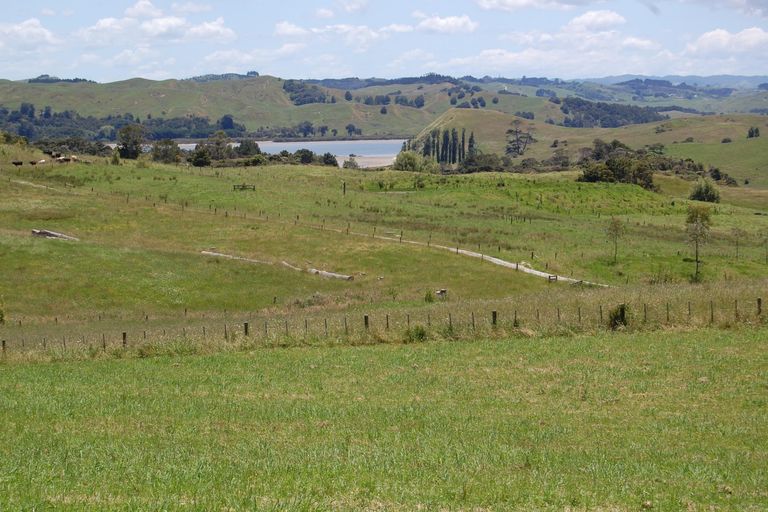 Photo of property in 62 Rangiora Road, Kaiwaka, 0573