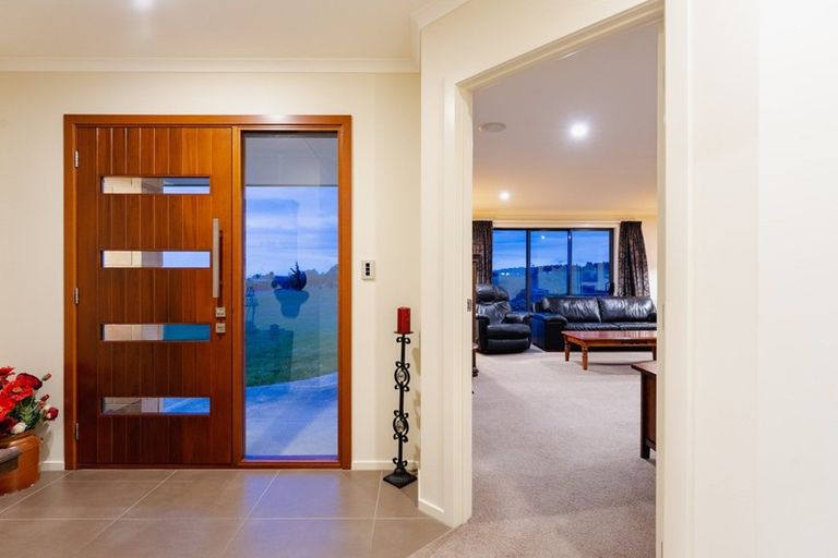 Photo of property in 27 Kayforce Road, Ocean View, Dunedin, 9035