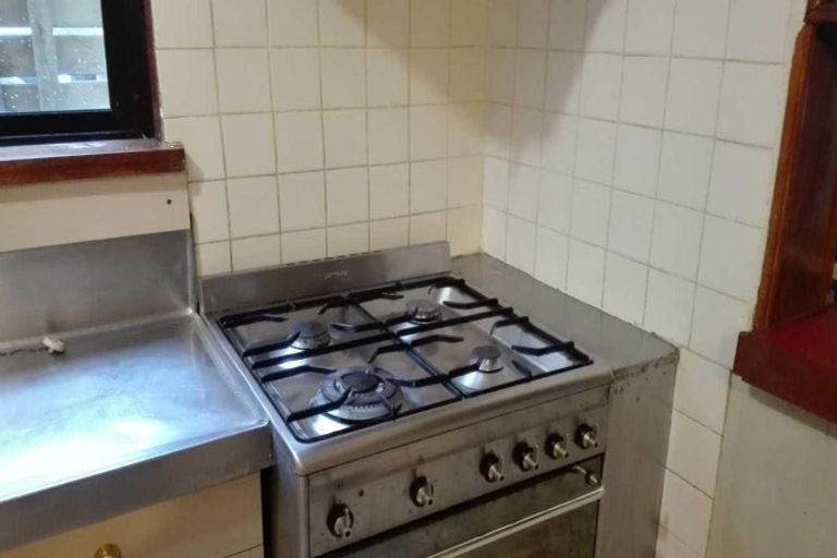 Photo of property in 71 Majoribanks Street, Mount Victoria, Wellington, 6011