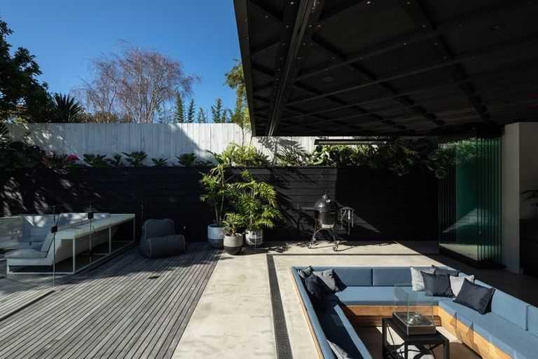 Photo of property in 61 Rose Road, Grey Lynn, Auckland, 1021