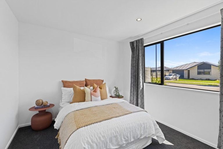 Photo of property in 6 Allied Road, Halswell, Christchurch, 8025