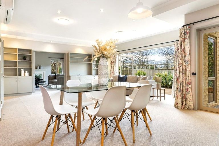 Photo of property in 12 Windsor Court, Rangiora, 7400