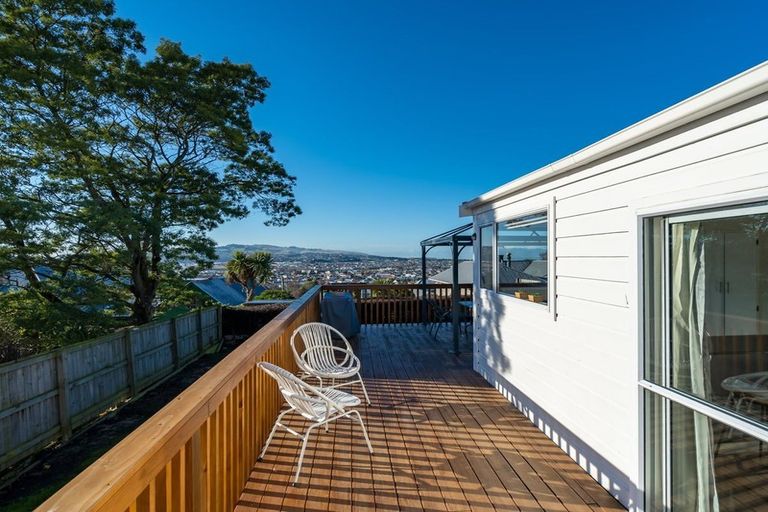 Photo of property in 19 Cole Street, Caversham, Dunedin, 9012