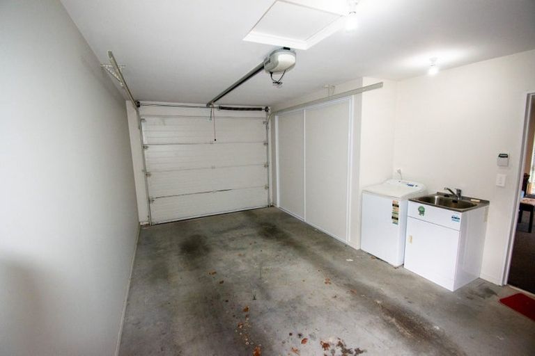 Photo of property in 13 Cross Street, Phillipstown, Christchurch, 8011