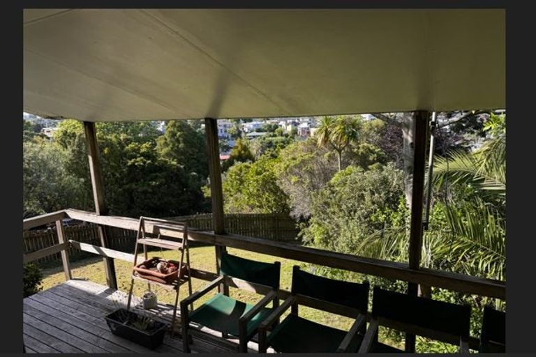 Photo of property in 643 Beach Road, Rothesay Bay, Auckland, 0630