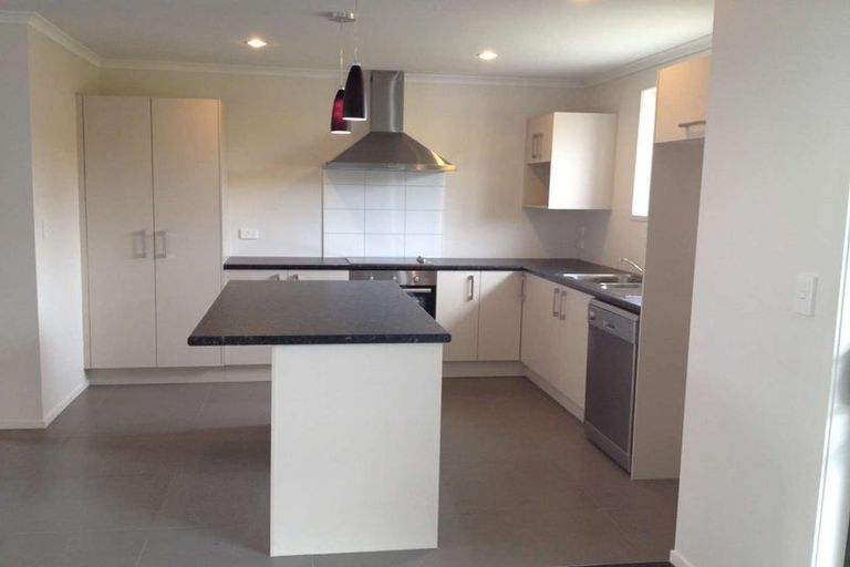 Photo of property in 212 Saint James Drive, Huntington, Hamilton, 3210