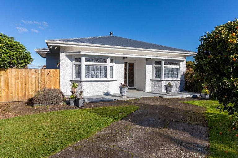 Photo of property in 53 Hospital Street, Dannevirke, 4930