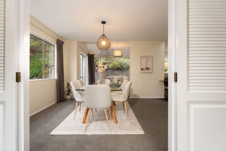 Photo of property in 3 Waterford Drive, Churton Park, Wellington, 6037