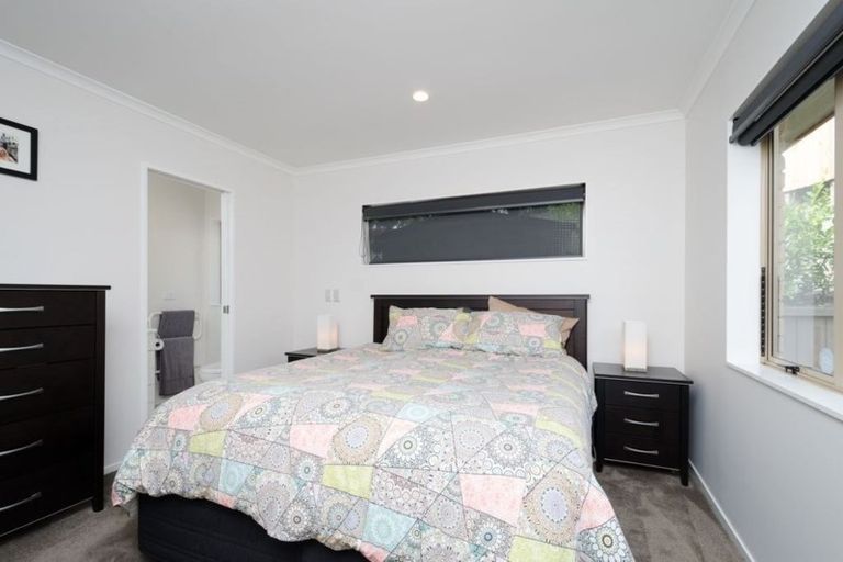 Photo of property in 21 Richfield Crescent, Westgate, Auckland, 0614