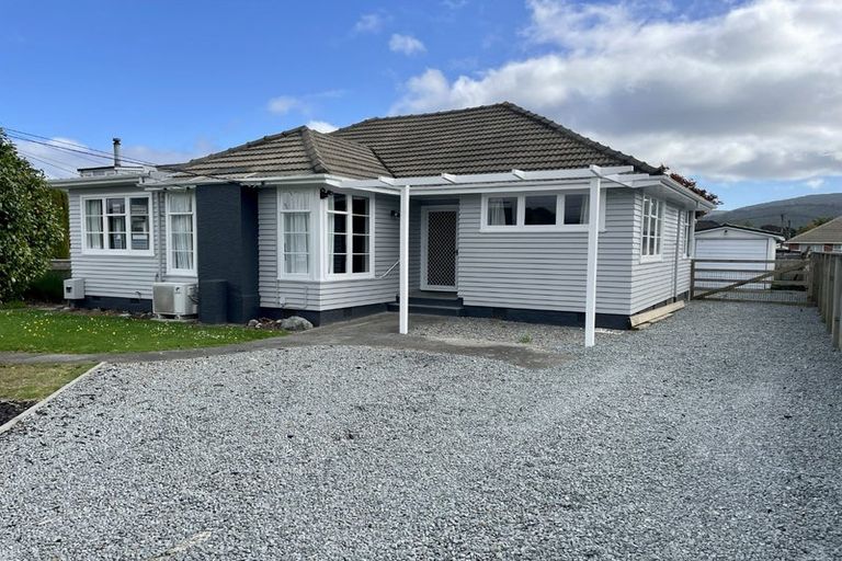 Photo of property in 12 Mccurdy Street, Elderslea, Upper Hutt, 5018