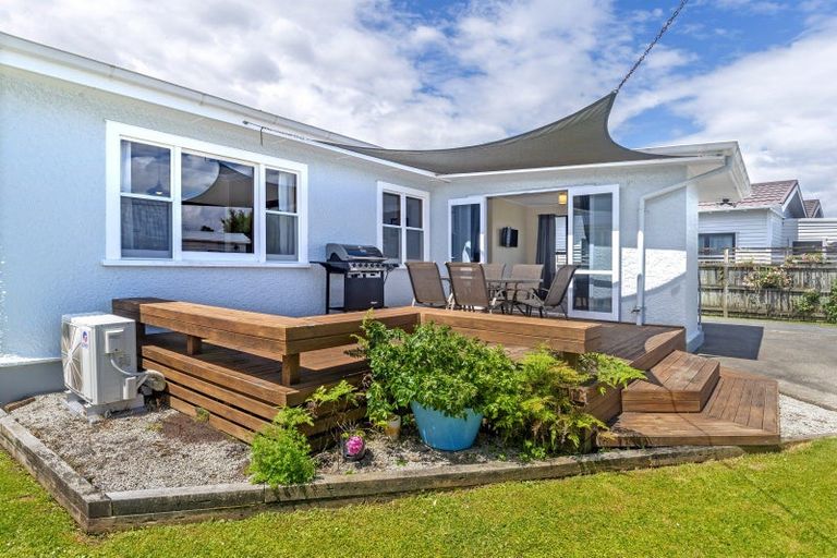 Photo of property in 18 Oak Street, Mangapapa, Gisborne, 4010