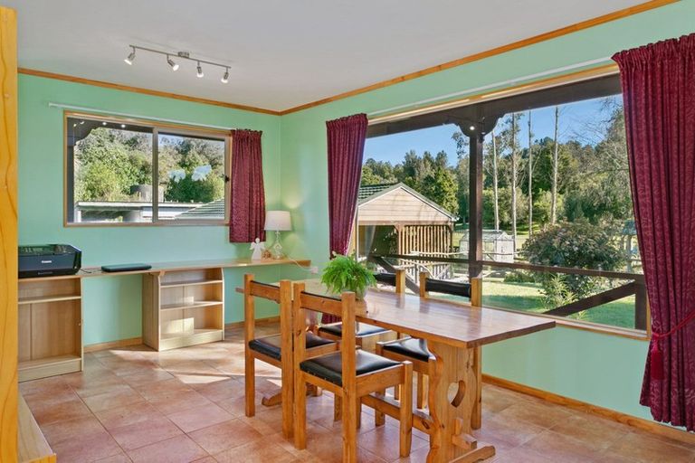 Photo of property in 4/67 Forest Road, Oruanui, Taupo, 3384