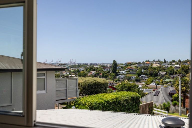 Photo of property in 65 Hinewa Road, Otumoetai, Tauranga, 3110