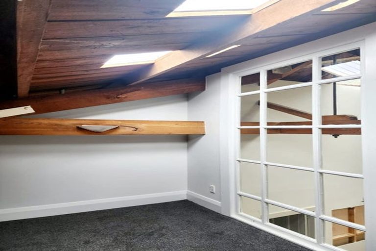 Photo of property in 83 Hutt Road, Pipitea, Wellington, 6035