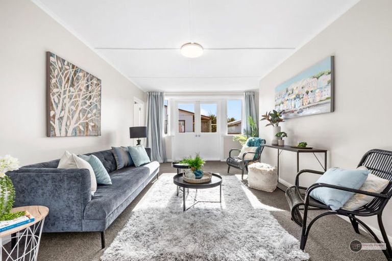 Photo of property in 189 Oxford Terrace, Avalon, Lower Hutt, 5011