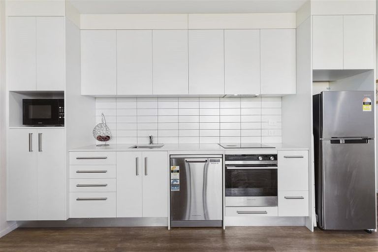 Photo of property in 102/38c Fraser Avenue, Northcote, Auckland, 0627