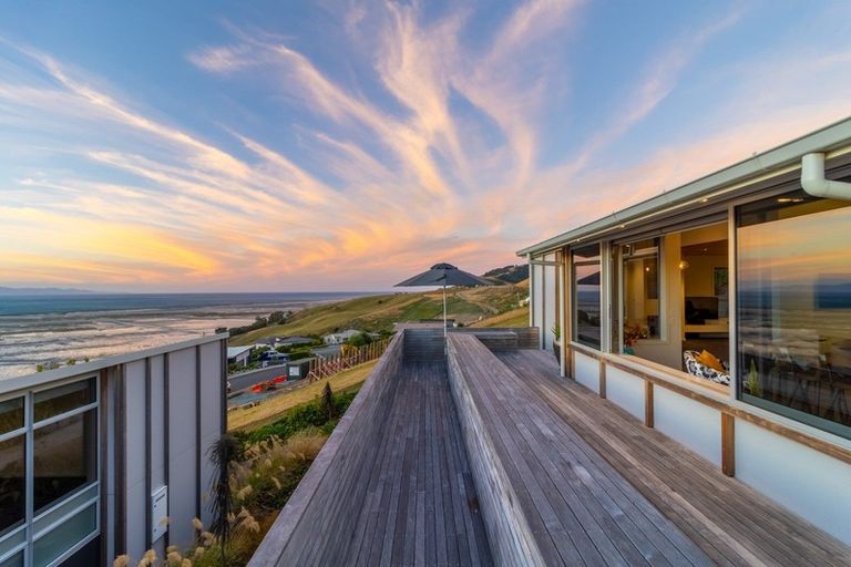 Photo of property in 9 Lighthouse View, Atawhai, Nelson, 7010