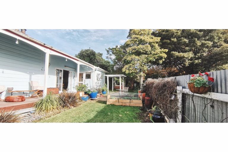 Photo of property in 6 Hillcrest Road, Wairoa, 4108