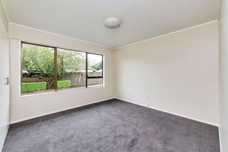Photo of property in 12 Cemetery Road, Waiuku, 2123