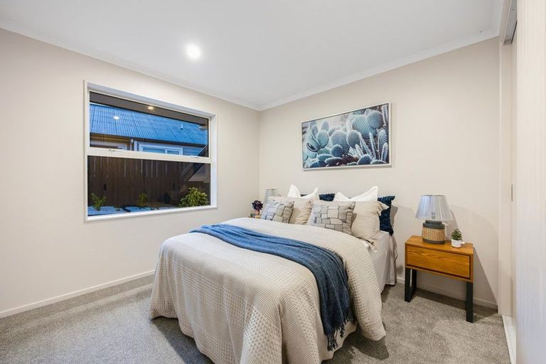 Photo of property in 18 Steamer Road, Silverdale, 0932