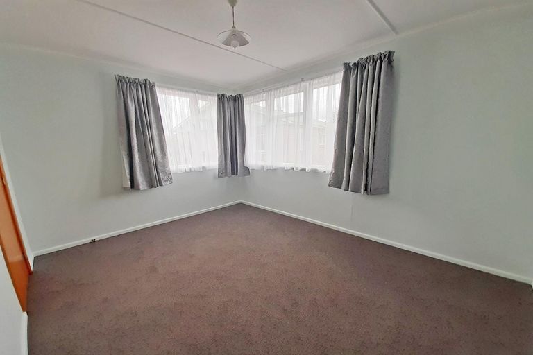 Photo of property in 8 Ash Street, Holmes Hill, Oamaru, 9401