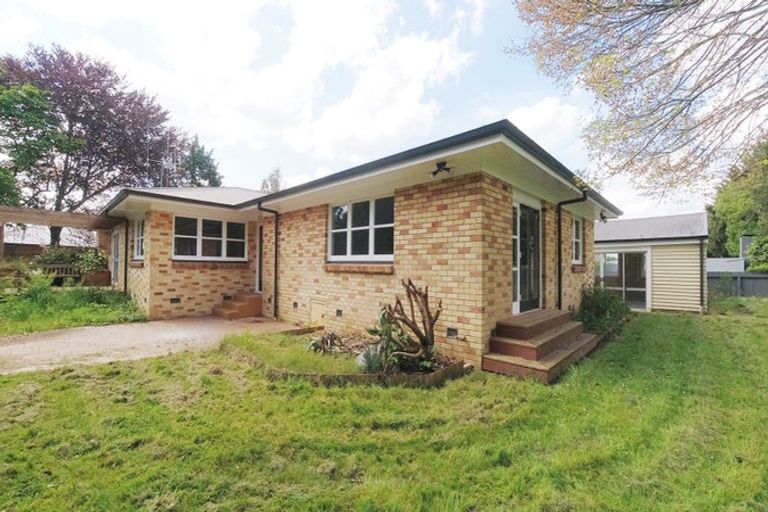 Photo of property in 52 Enderley Avenue, Enderley, Hamilton, 3214