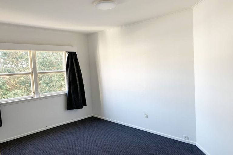 Photo of property in 4/184 Powderham Street, New Plymouth, 4310