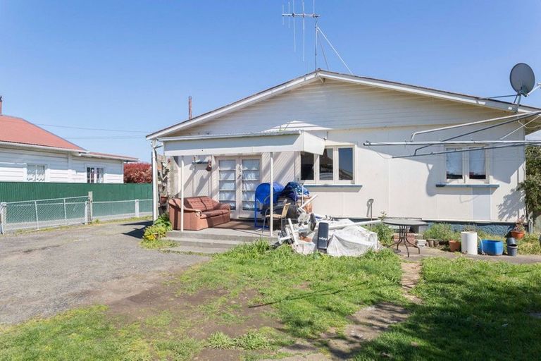Photo of property in 24 Thyra Street, Dannevirke, 4930