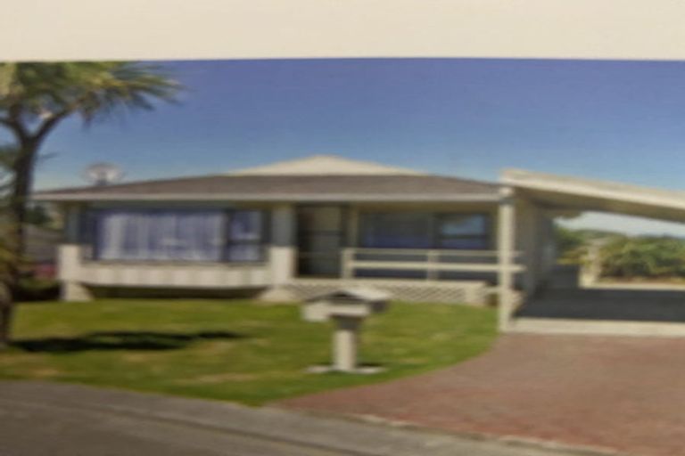 Photo of property in 3/37 Bracken Road, Paparangi, Wellington, 6037