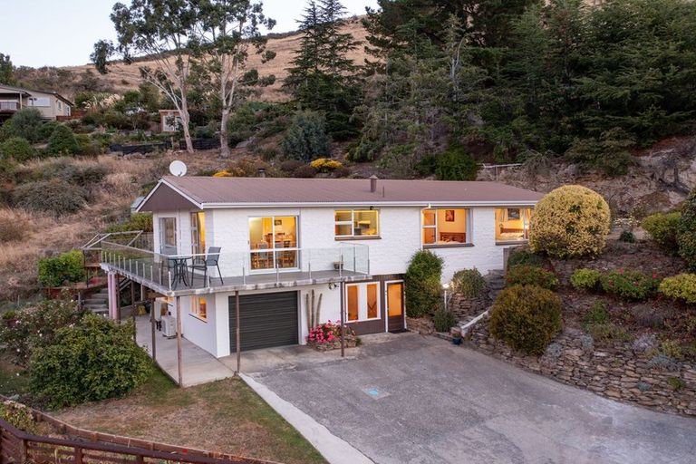 Photo of property in 16 Edinburgh Street, Roxburgh, 9500