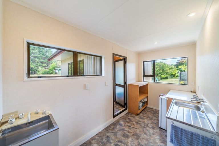 Photo of property in 298b Paekakariki Hill Road, Paekakariki Hill, Porirua, 5381
