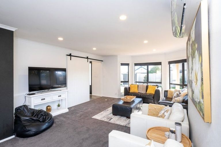 Photo of property in 20 Russell Robertson Drive, Havelock North, 4130