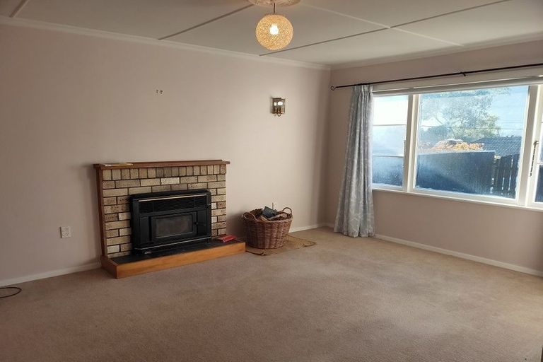 Photo of property in 161 Wellington Road, Wainuiomata, Lower Hutt, 5014