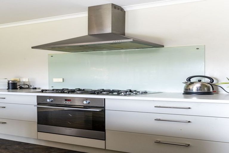 Photo of property in 39 County Heights Drive, Aokautere, Palmerston North, 4471