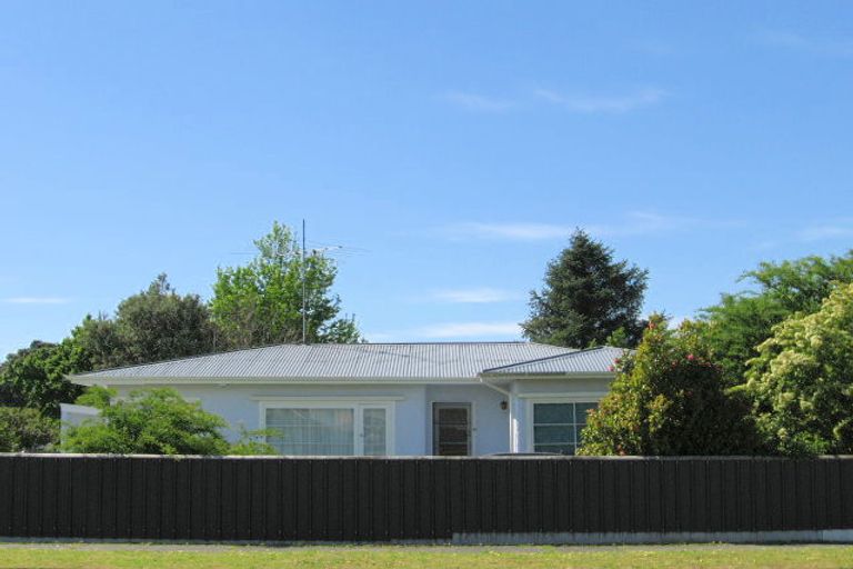Photo of property in 84 Chalmers Road, Elgin, Gisborne, 4010