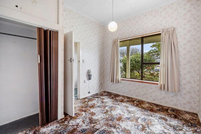 Photo of property in 22 Law Street, Caversham, Dunedin, 9012