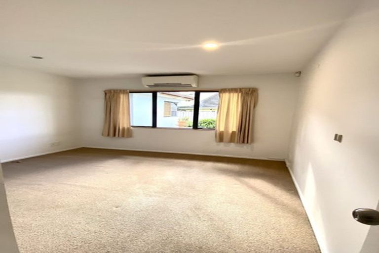 Photo of property in 9 Wentworth Park, Albany, Auckland, 0632