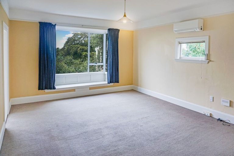 Photo of property in 19 Macmillan Avenue, Cashmere, Christchurch, 8022