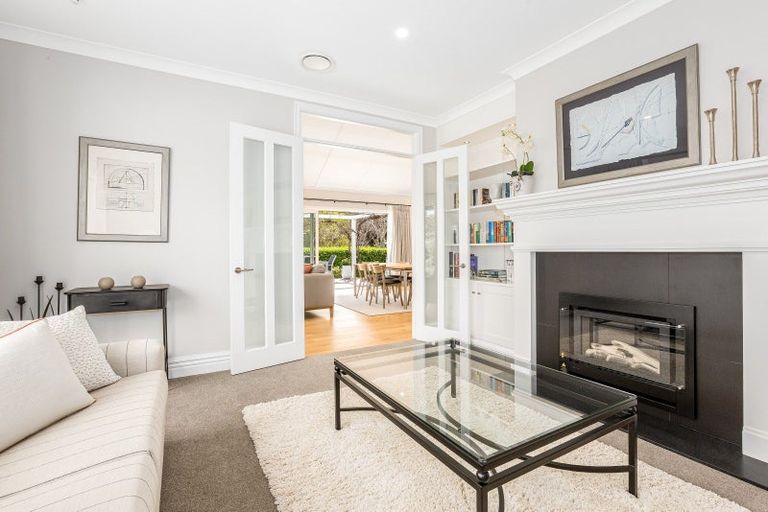 Photo of property in 35b Awanui Drive, Waikanae, 5036