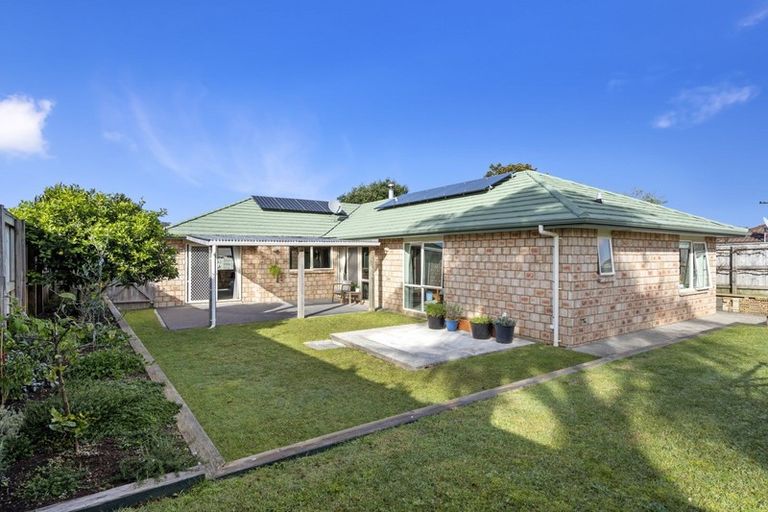 Photo of property in 2 Halyard Loop, Haruru, 0204