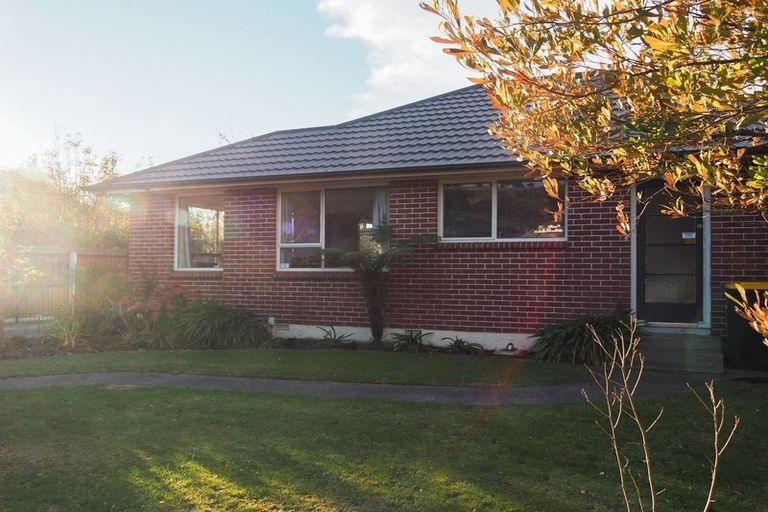 Photo of property in 12 Brabourne Street, Hillsborough, Christchurch, 8022