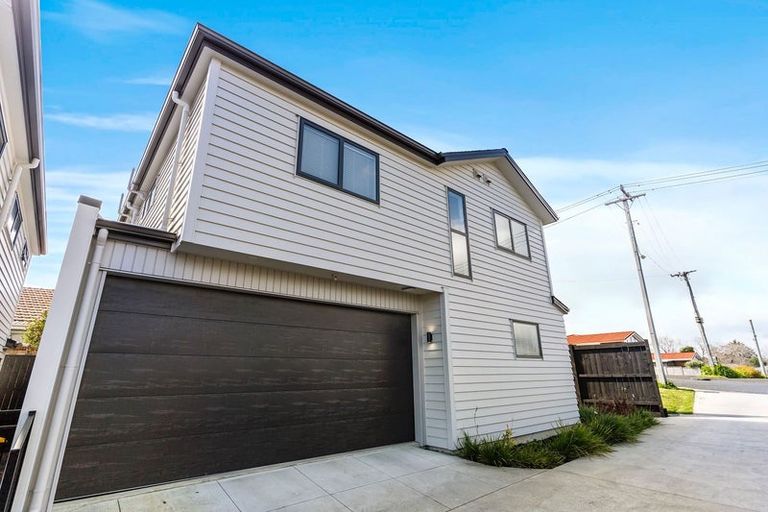 Photo of property in 29a Patons Road, Howick, Auckland, 2014