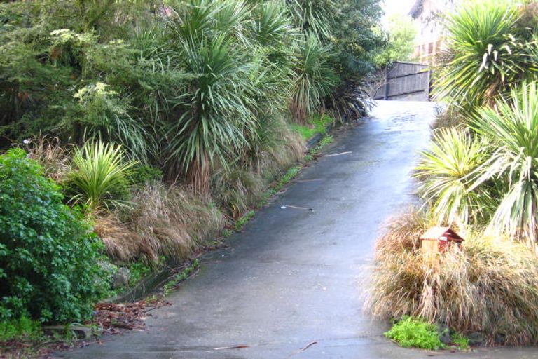 Photo of property in 17 Shalamar Drive, Cashmere, Christchurch, 8022