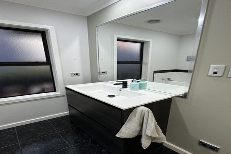 Photo of property in 5 Birchwood Lane, Hilltop, Taupo, 3330