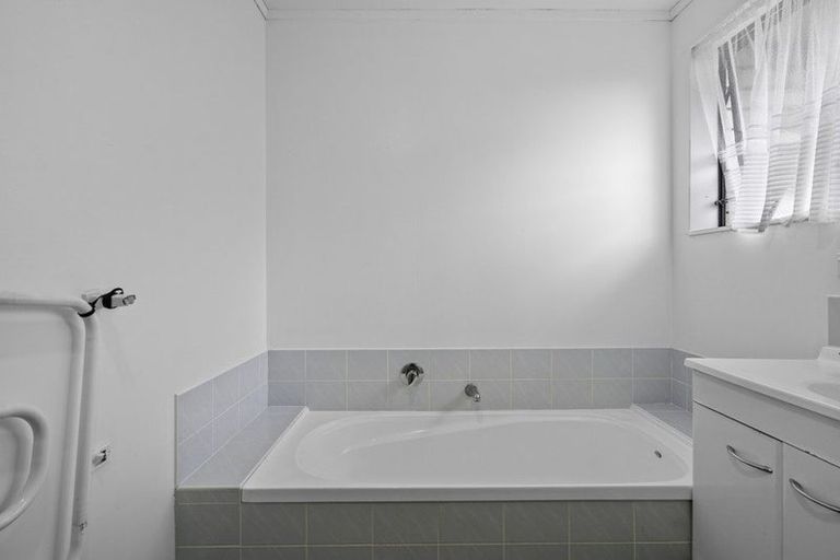 Photo of property in 7 Jefferson Heights, Western Heights, Hamilton, 3200