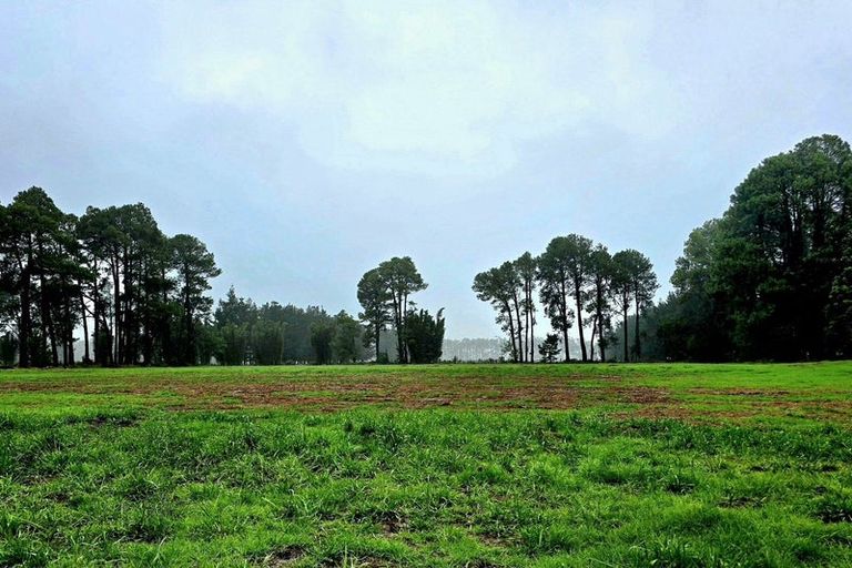 Photo of property in 327 Spains Road, Awanui, 0486