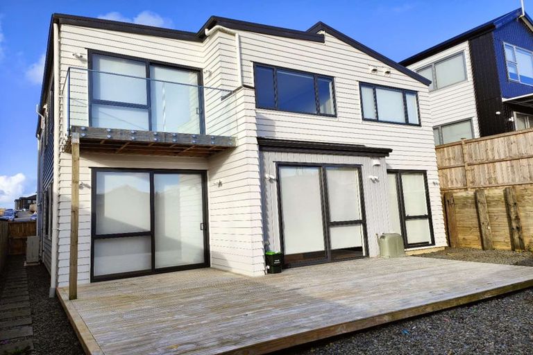 Photo of property in 6 Hautoa Lane, Flat Bush, Auckland, 2019