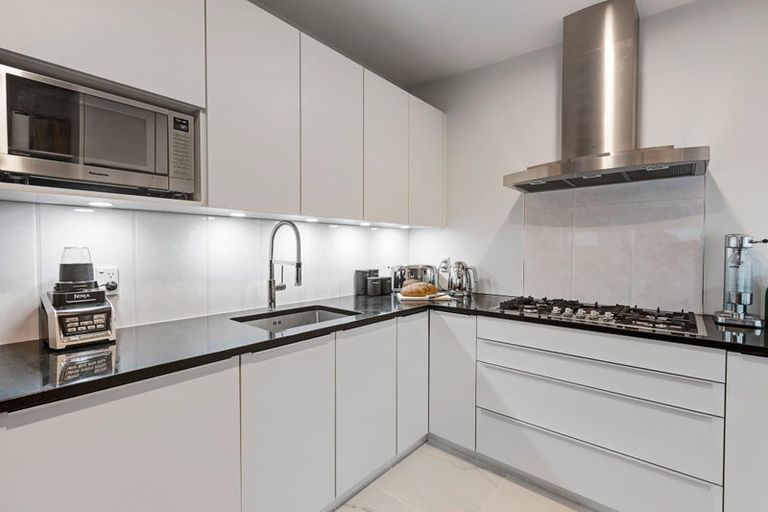 Photo of property in 5 Remuremu Street, Long Bay, Auckland, 0630