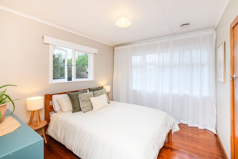 Photo of property in 7 Ihle Street, Terrace End, Palmerston North, 4410